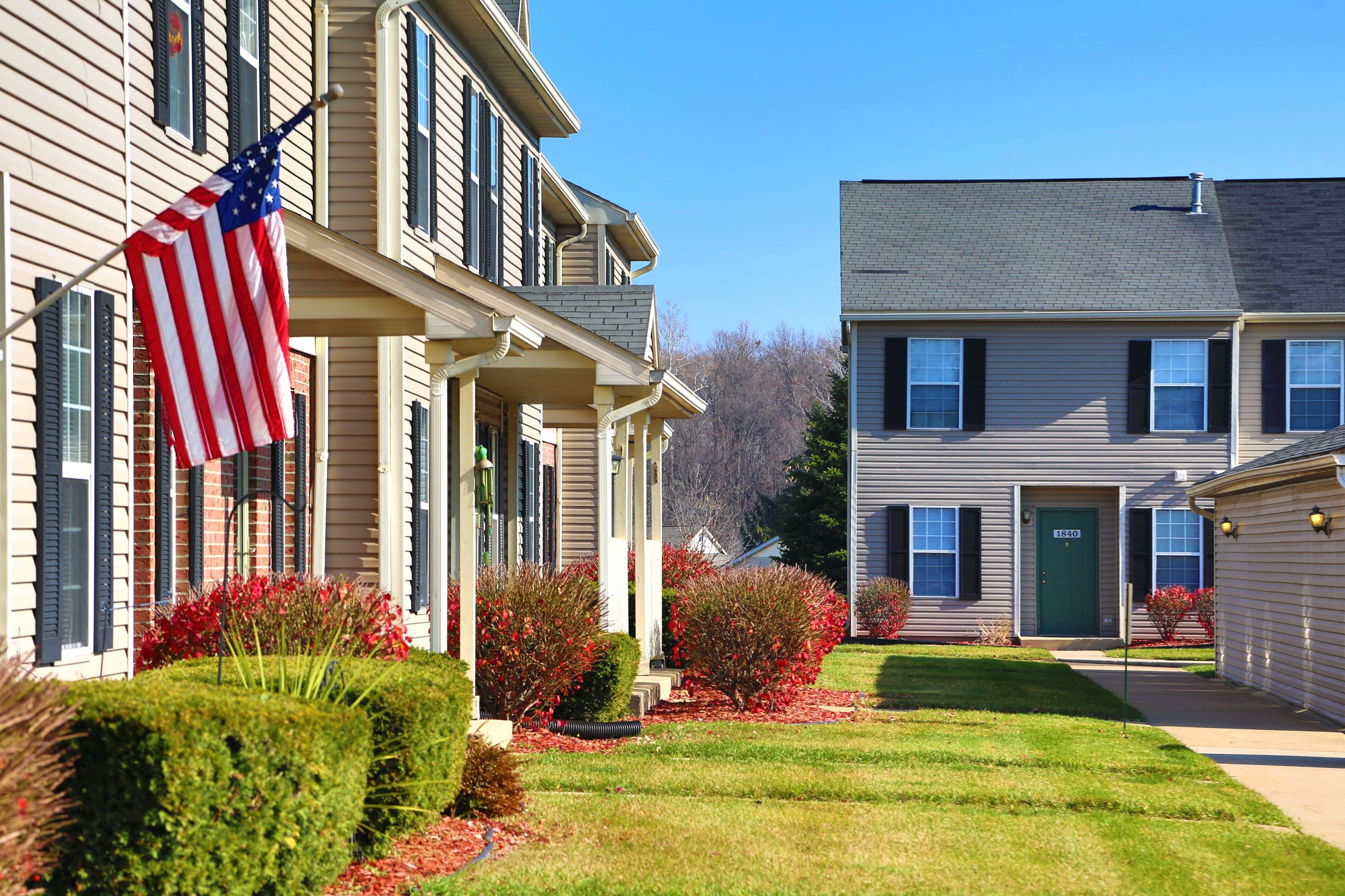 Photos and Video of Willow Ponds Apartments in Lansing, MI